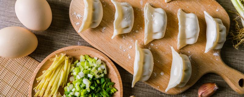 吃饺子能喝酸奶吗 吃完饺子可以吃苹果吗