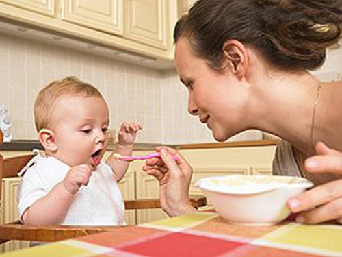 六个月宝宝辅食食谱（六个月宝宝辅食食谱表）