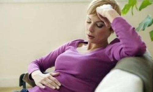 产后小腹痛是怎么回事 产后小腹痛是怎么回事女