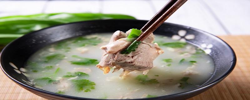 炖羊肉汤用什么去腥（炖羊肉汤用什么去腥味）