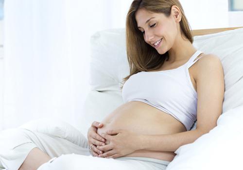 预产期对胎儿有没有影响（婴儿超过预产期对婴儿有什么坏处）