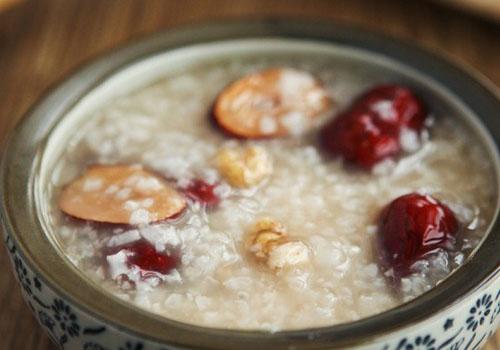 祛斑吃什么食物最有效 祛斑应该多吃哪些食物