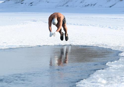 冬泳可以减肥吗（冬泳减脂吗）