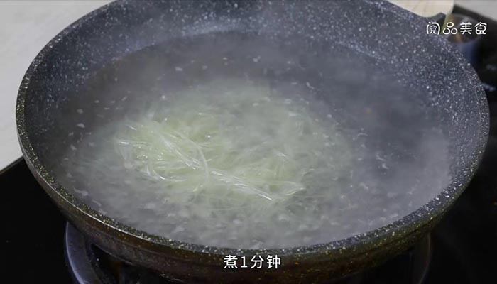 怎样做虾酱拌粉丝 虾酱拌粉丝