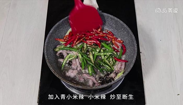 小辣椒炒肉丝的做法 小辣椒炒肉丝