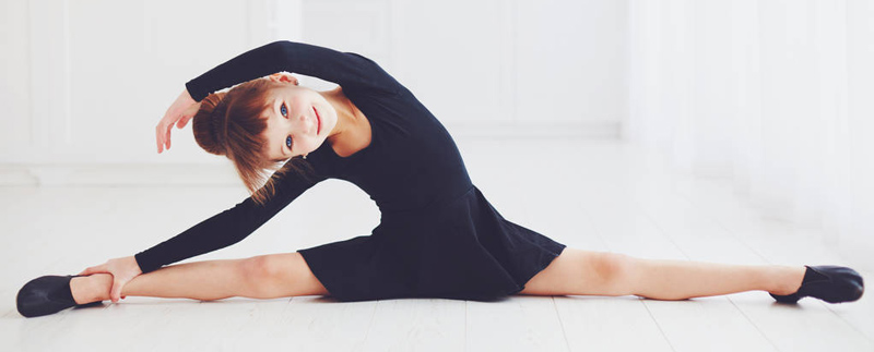 五岁学芭蕾舞还是民族舞 少儿学芭蕾舞还是民族舞好