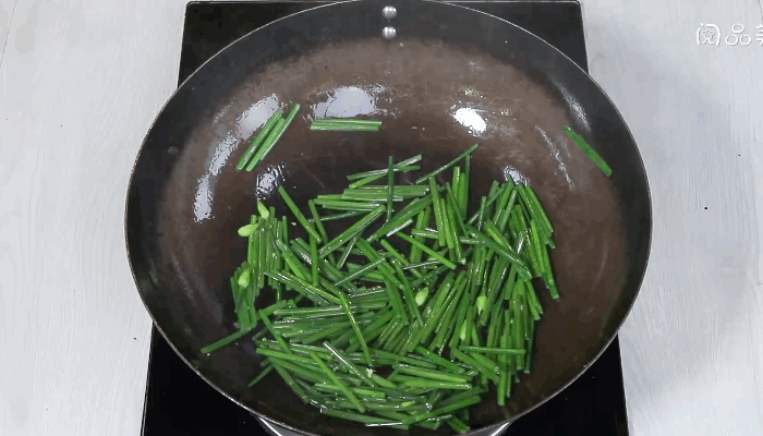 韭菜花炒鸡蛋的做法，韭菜花炒鸡蛋怎么做