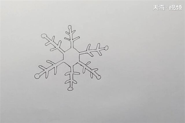 雪花简笔画