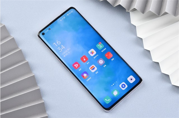 opporeno5pro是曲屏吗