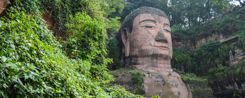 游乐山是按照什么顺序写的 游乐山主要描写了哪几个地方