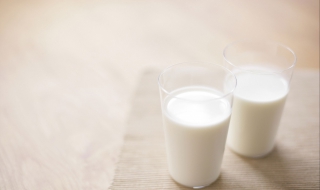 脱脂牛奶和全脂牛奶的区别 主要有以下五点