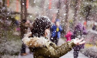 为什么要进行人工降雪 人工降雪的原因