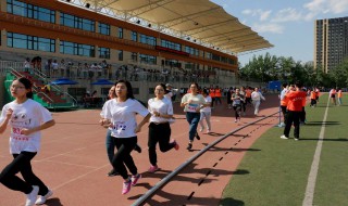 女子1500米加油稿 关于女子1500米的加油稿