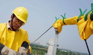 一万伏高压电缆的安全距离是多少（一万伏高压电缆的安全距离是多少千米）