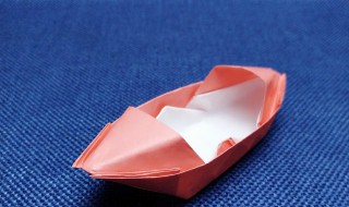 幼儿园折纸船制作方法（幼儿园折纸船制作方法视频）