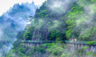 一彻万融意思（融彻万千的意思）