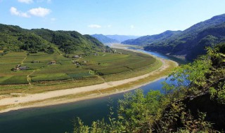 浑江发源地（浑江发源地流经什么地方）