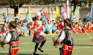 芦笙节是哪个民族的节日的（芦笙节是哪个民族的节日的风俗）