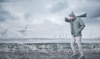 下雨感慨说说心情发朋友圈（下雨了心情说说发朋友圈）