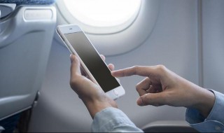 飞机上可以玩手机吗（飞机上可以玩手机吗）