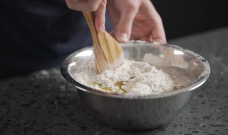 普通面粉怎么变低筋面粉 普通面粉怎么变低筋面粉做蛋糕