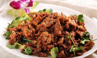 清真食谱的家常做法（清真的菜谱家常菜做法）