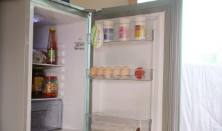 冰箱的柜子清洗方法（冰箱冰柜怎么清洗）