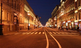 夜晚街景拍照技巧 夜晚街景拍照技巧视频