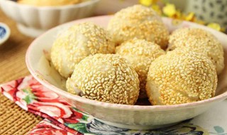 化州炸煎堆做法和配方 广东过年炸煎堆的做法