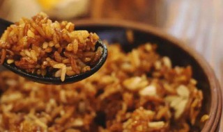 米饭拌猪油怎么做好吃（米饭拌猪油怎么做好吃视频）