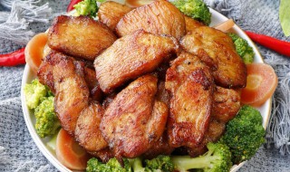 煎鸡胸肉要怎么做 煎鸡胸肉要怎么做才好吃
