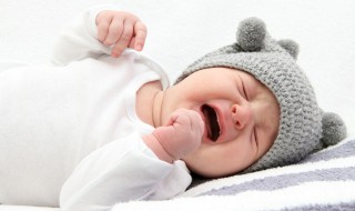婴儿流清鼻涕怎么办最简单方法 婴儿流清鼻涕怎么治疗