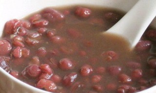 红豆薏米芝麻羹步骤 薏米红豆芝麻粥的功效