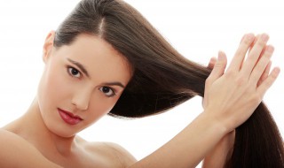 护理头发的步骤 护理头发步骤先涂抹发膜再用洗发水