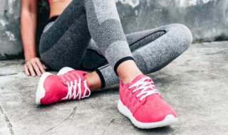 跑步鞋和运动鞋有什么区别（跑步鞋和运动鞋有什么区别?）
