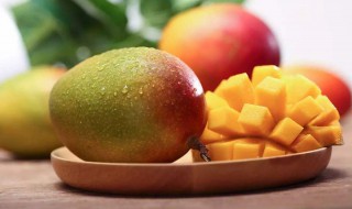 芒果和什么不能一起吃 芒果和什么不能一起吃会过敏