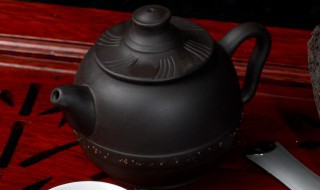 降坡泥紫砂壶适合泡什么茶（石黄紫砂壶适合泡什么茶）