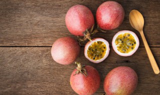 百香果泡水低热量的正确方法（百香果泡水的热量高不）