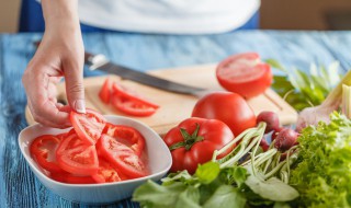 番茄的营养价值及功效与作用（番茄的营养价值及功效与作用及禁忌）