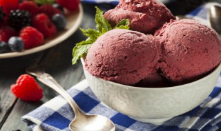 水果冰淇淋的做法和配方过程 水果冰淇淋的做法和配方过程视频