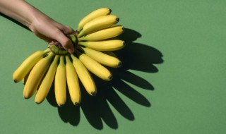 菠萝和香蕉可以一起吃吗（菠萝怎样好吃）