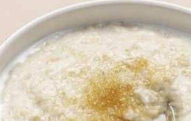 牛奶燕麦粥的材料和做法步骤（牛奶燕麦粥的制作方法）