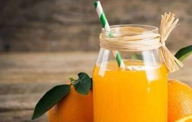 橙汁怎么榨好喝 橙汁怎么榨好喝,要加水吗