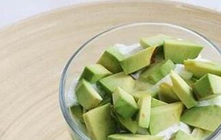 牛油果最经典吃法 牛油果最经典吃法视频