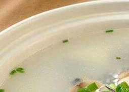 鲫鱼汤如何做好吃（鲫鱼汤如何做好吃视频）