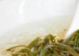 银鱼莼菜怎么做（莼菜银鱼汤做法窍门）