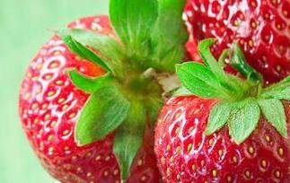吃草莓的好处和坏处（吃草莓有哪些坏处）