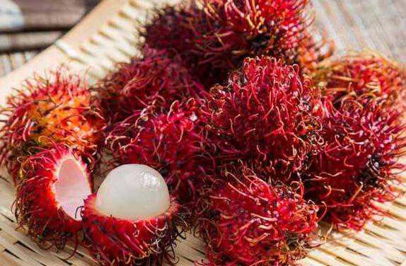 吃红毛丹的好处和坏处