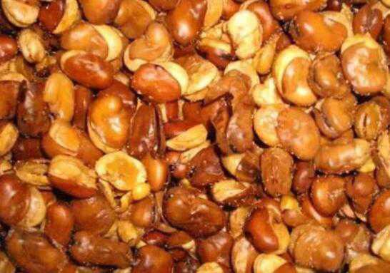 荷花豆的功效与作用，荷花豆怎么吃 荷叶豆的功效与作用