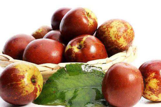 冬枣的功效与作用，吃冬枣的好处 冬枣的功效与作用,吃冬枣的好处与坏处